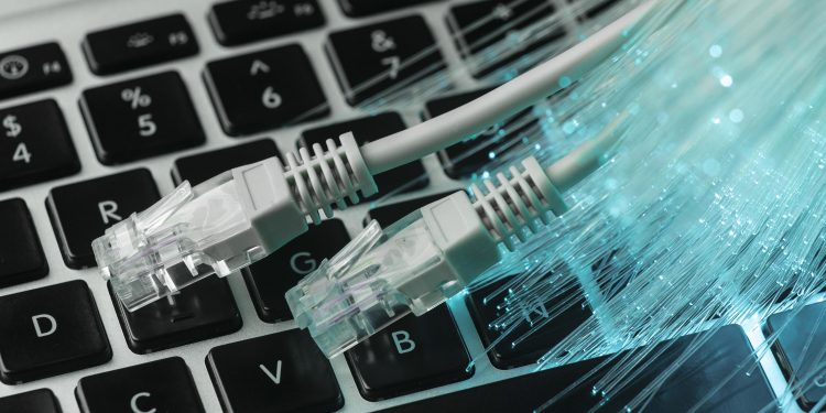 В Херсонской области продолжают строить базовые станции скоростного интернета