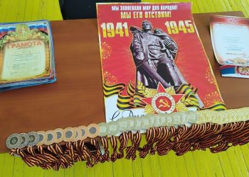 В Новотроицком состоялся турнир по гиревому спорту в преддверии Дня Победы