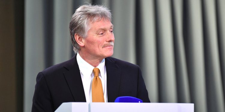 В Кремле прокомментировали информацию о подготовке Киевом провокации в Херсоне В Кремле прокомментировали информацию о подготовке Киевом провокации в Херсоне