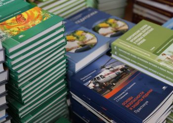 У жителя села Преображенка хранилось около 1 кг марихуаны