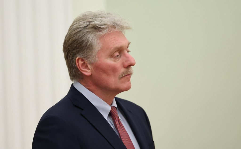 Песков обвинил Запад в подстрекательстве к войне и предупредил о стратегическом провале "коалиции желающих" Песков обвинил Запад в подстрекательстве к войне и предупредил о стратегическом провале "коалиции желающих"