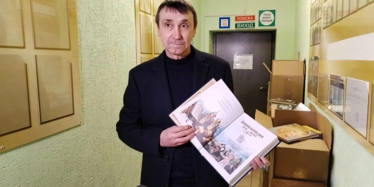 Культурный мост через войну: как русская книга возвращается в Луганск Культурный мост через войну: как русская книга возвращается в Луганск