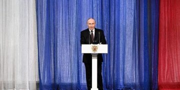 Будущее флота России: Арктика, гиперзвук и беспилотные подводные аппараты в фокусе стратегии президента