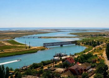 В Херсонской области выдали почти 80 лицензий на добычу воды для бизнеса В Херсонской области выдали почти 80 лицензий на добычу воды для бизнеса