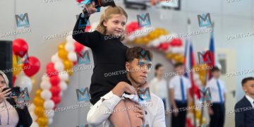 Как Донбасс готовился к 1 сентября: Новые школы, праздник знаний и поддержка Москвы