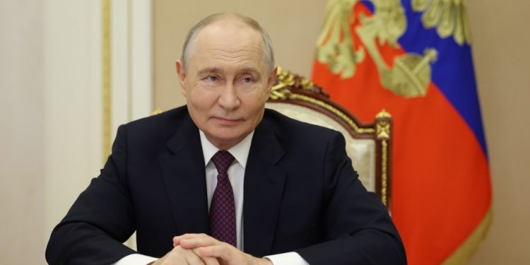 Правительство России усиливает финансовый блок и меняет руководителей транспортной сферы Правительство России усиливает финансовый блок и меняет руководителей транспортной сферы
