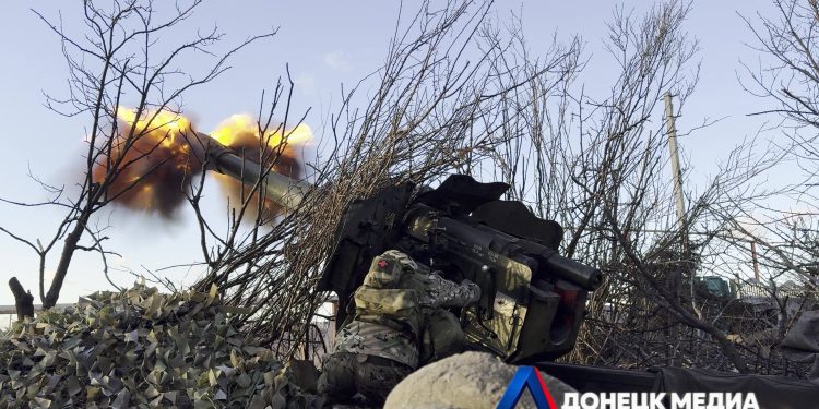Беспрерывная битва: шаг за шагом на передовой и удары по тылам ВСУ